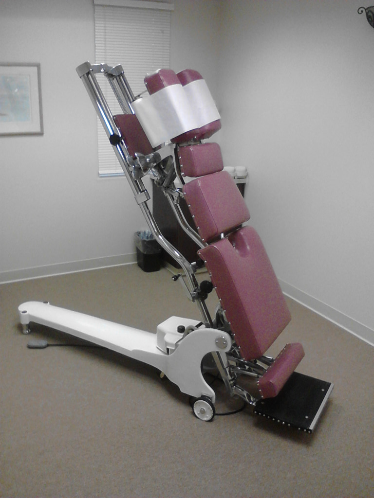 Hi-Lo Table at Camarillo Chiropractor Dr. Hood